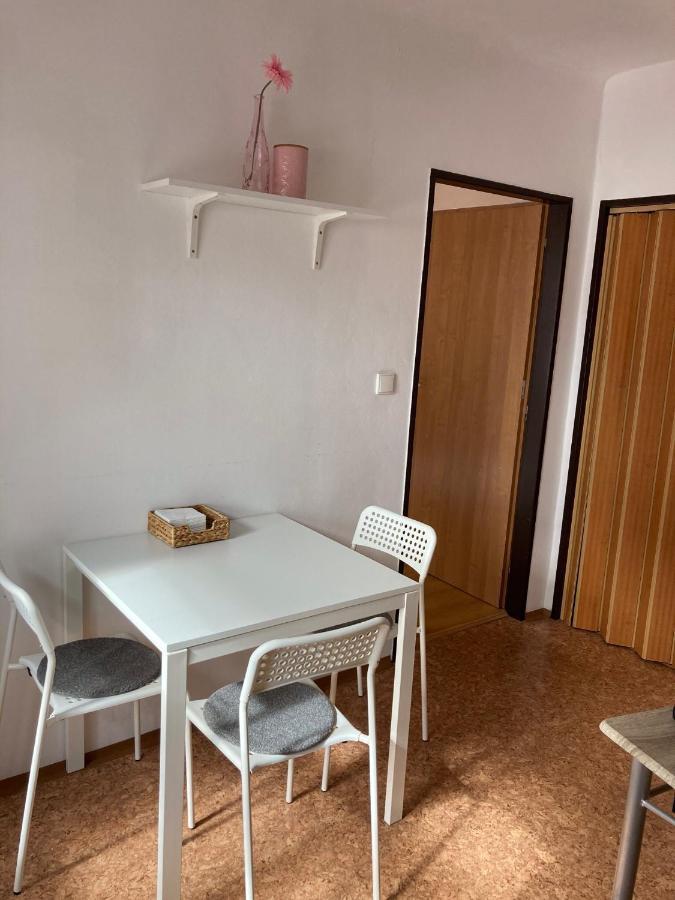 Apartman Centrum ยีชิน ภายนอก รูปภาพ